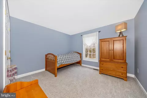 Bedroom - 6135 Cornwall Pl, Frederick, MD 21701 photo 4 of 5
