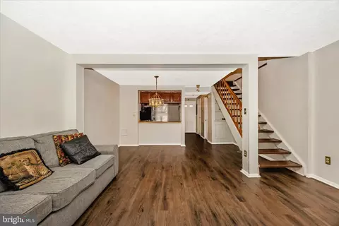 Living - 5802 Drawbridge Ct, Frederick, MD 21703 photo 5 of 9