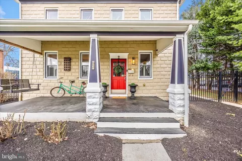 Exterior - 2 E 14th St, Frederick, MD 21701 photo 2 of 12