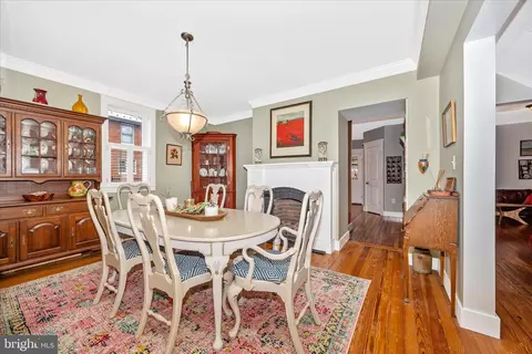 Dining - 2 E 14th St, Frederick, MD 21701 photo 3 of 3