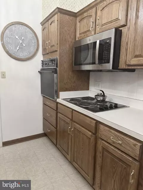 Kitchen - 7321 Parkview Dr, Frederick, MD 21702 photo 1 of 2
