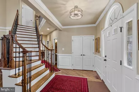 Entry Way - 2656 Brook Valley Rd, Frederick, MD 21701 photo 3 of 16