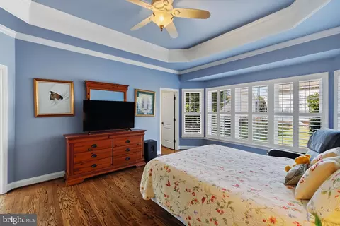Bedroom - 2656 Brook Valley Rd, Frederick, MD 21701 photo 2 of 9