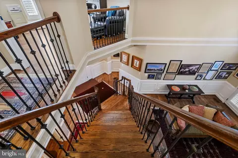 Entry Way - 2656 Brook Valley Rd, Frederick, MD 21701 photo 13 of 16