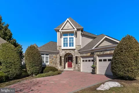 Exterior - 2656 Brook Valley Rd, Frederick, MD 21701 photo 8 of 10
