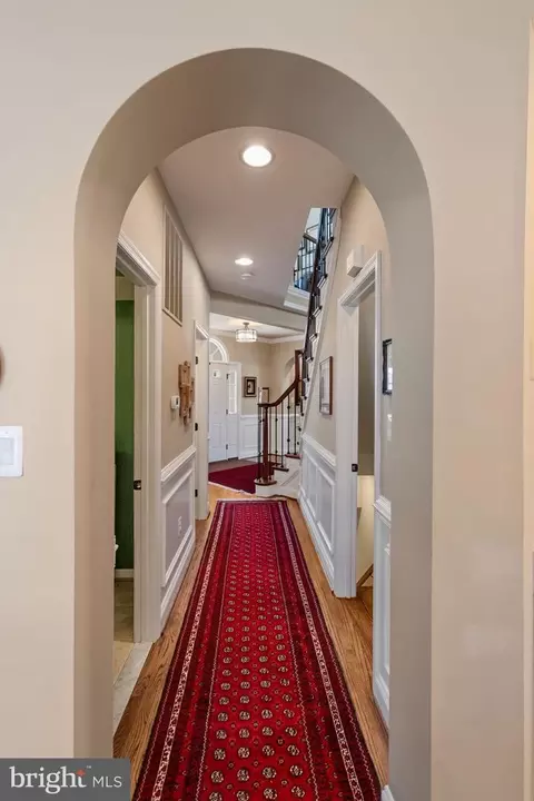 Entry Way - 2656 Brook Valley Rd, Frederick, MD 21701 photo 7 of 16