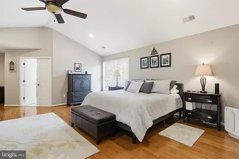 Bedroom - 3905 Aberdeen Way, Frederick, MD 21704 photo 1 of 8