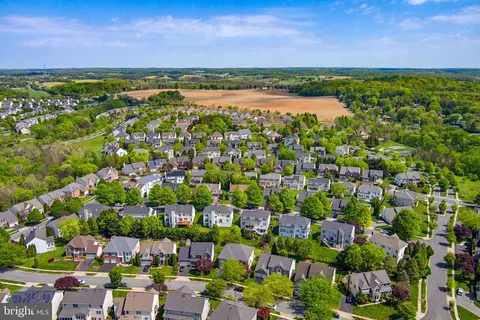 View/Area - 3905 Aberdeen Way, Frederick, MD 21704 photo 3 of 4