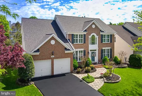 Exterior - 3905 Aberdeen Way, Frederick, MD 21704 photo 2 of 6