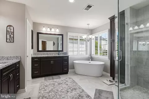 Bath - 3905 Aberdeen Way, Frederick, MD 21704 photo 1 of 4