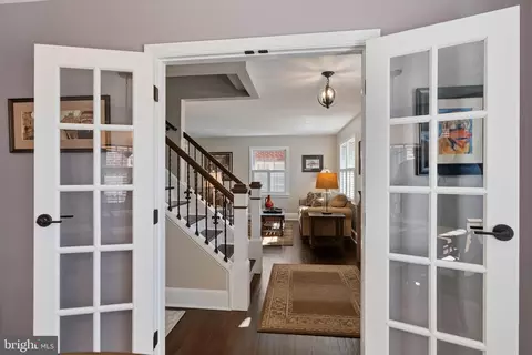 Entry Way - 11 14th St E, Frederick, MD 21701 photo 6 of 10