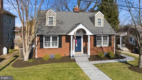 Exterior - 11 14th St E, Frederick, MD 21701 photo 2 of 32