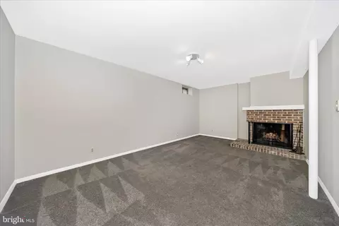 Living - 1703 Heather Ln, Frederick, MD 21702 photo 3 of 5