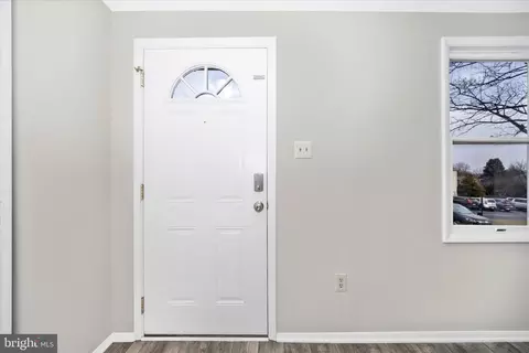 Entry Way - 1703 Heather Ln, Frederick, MD 21702 photo 1 of 5