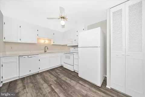Kitchen - 1703 Heather Ln, Frederick, MD 21702 photo 1 of 5