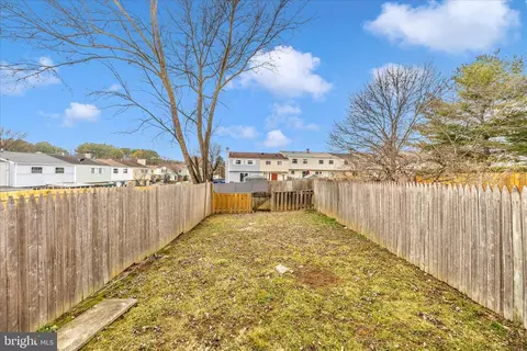 Exterior - 1703 Heather Ln, Frederick, MD 21702 photo 11 of 14