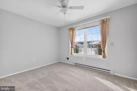 Bedroom - 5693 Crabapple Dr, Frederick, MD 21703 photo 3 of 4