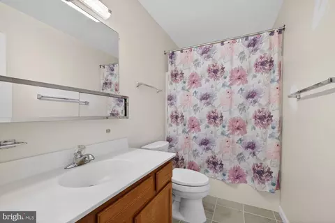 Bath - 5693 Crabapple Dr, Frederick, MD 21703 photo 1 of 1