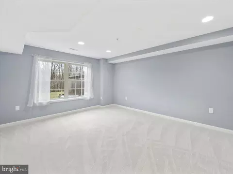 Living - 2601 Mill Race Rd, Frederick, MD 21701 photo 10 of 10
