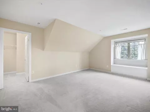 Bedroom - 2601 Mill Race Rd, Frederick, MD 21701 photo 4 of 6