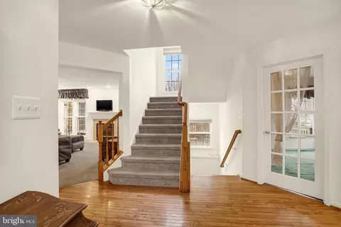 Entry Way - 4812 Bennington Pl E, Jefferson, MD 21755 photo 5 of 7