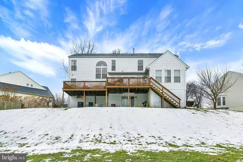 Exterior - 4812 Bennington Pl E, Jefferson, MD 21755 photo 5 of 5