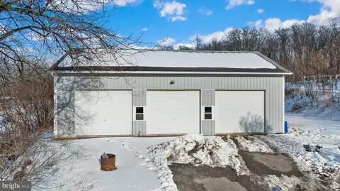 Exterior - 12420 Smith Ln, Keymar, MD 21757 photo 6 of 8