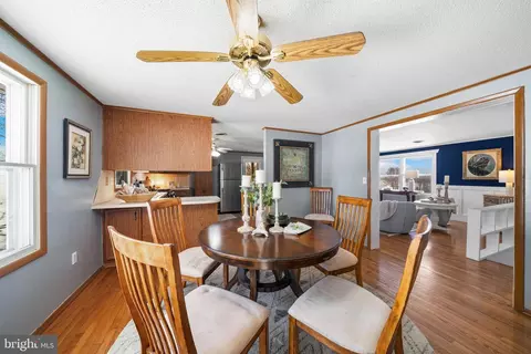 Dining - 12420 Smith Ln, Keymar, MD 21757 photo 4 of 4