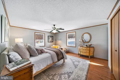 Bedroom - 12420 Smith Ln, Keymar, MD 21757 photo 3 of 5