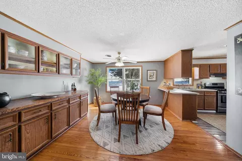 Dining - 12420 Smith Ln, Keymar, MD 21757 photo 1 of 4