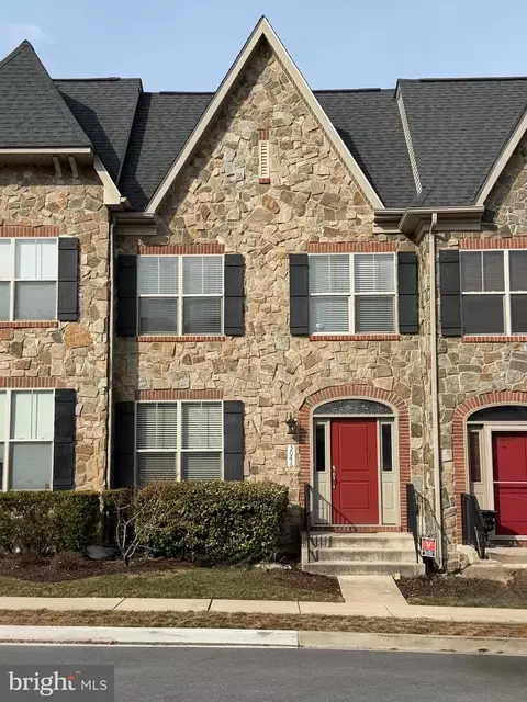 Exterior - 3046 Palatine Dr, Frederick, MD 21701 photo 2 of 5