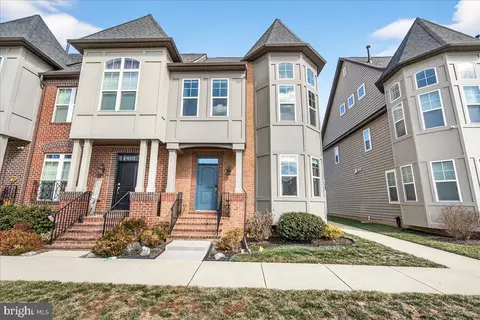 615 Blandwood Rd, Frederick, MD 21701