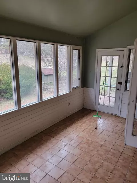 Exterior - 7907 Dance Hall Rd, Frederick, MD 21701 photo 2 of 12