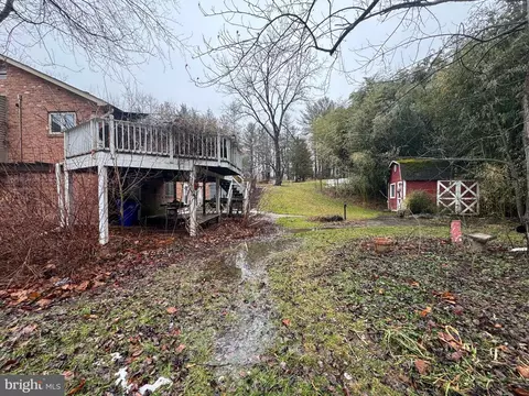 Exterior - 7907 Dance Hall Rd, Frederick, MD 21701 photo 4 of 12