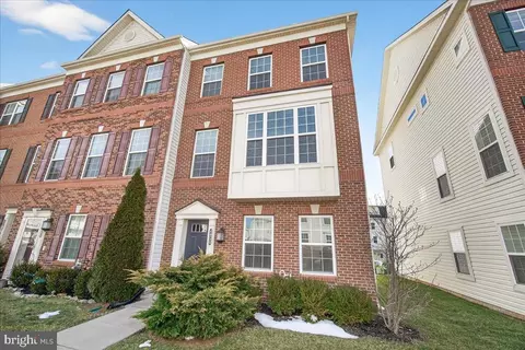 Exterior - 4959 Macdonough Pl, Frederick, MD 21703 photo 2 of 4