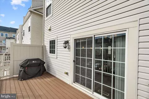 Exterior - 4959 Macdonough Pl, Frederick, MD 21703 photo 3 of 4