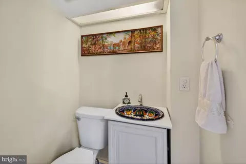 Bath - 926 E A St, Brunswick, MD 21716 photo 1 of 3