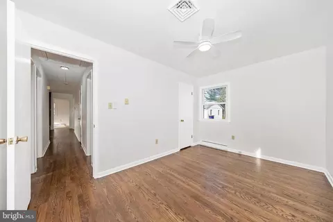 Entry Way - 3648 Lander Rd, Jefferson, MD 21755 photo 5 of 8