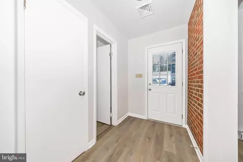 Entry Way - 3648 Lander Rd, Jefferson, MD 21755 photo 8 of 8
