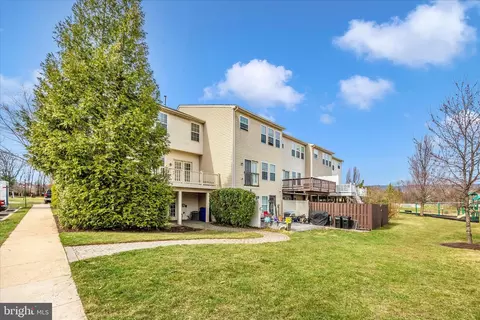 Exterior - 1101 Spring Run Ct, Frederick, MD 21702 photo 7 of 16