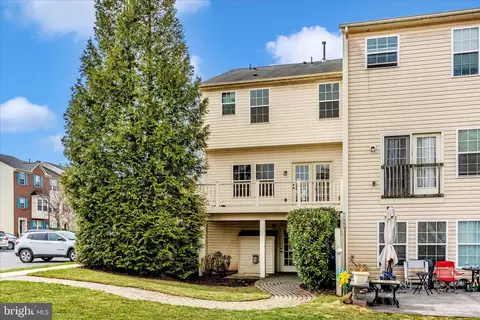 Exterior - 1101 Spring Run Ct, Frederick, MD 21702 photo 4 of 16