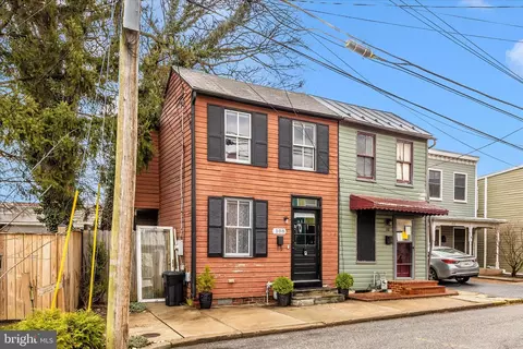Exterior - 108 Water St, Frederick, MD 21701 photo 2 of 12