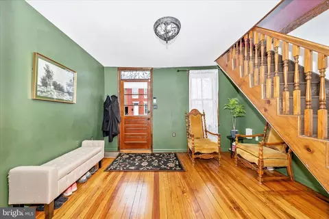 Entry Way - 108 Water St, Frederick, MD 21701 photo 6 of 10