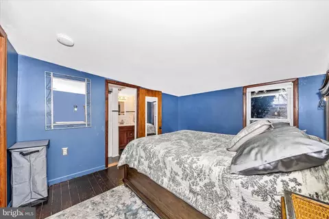 Bedroom - 108 Water St, Frederick, MD 21701 photo 1 of 6