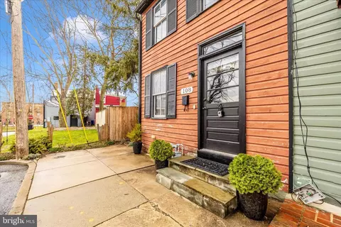 Exterior - 108 Water St, Frederick, MD 21701 photo 4 of 12