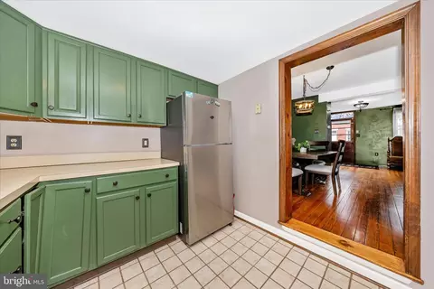 Entry Way - 108 Water St, Frederick, MD 21701 photo 8 of 10