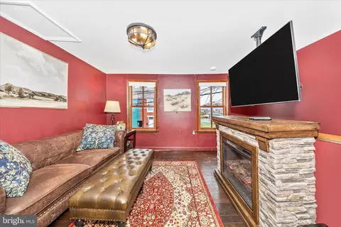 Living - 108 Water St, Frederick, MD 21701 photo 2 of 3