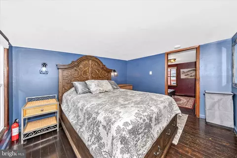 Bedroom - 108 Water St, Frederick, MD 21701 photo 4 of 6