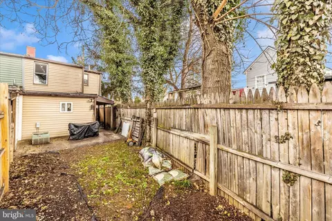 Exterior - 108 Water St, Frederick, MD 21701 photo 6 of 12