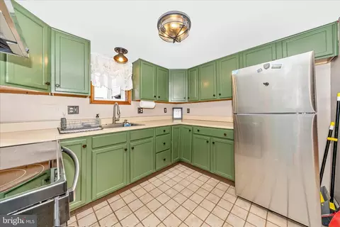 Kitchen - 108 Water St, Frederick, MD 21701 photo 4 of 4